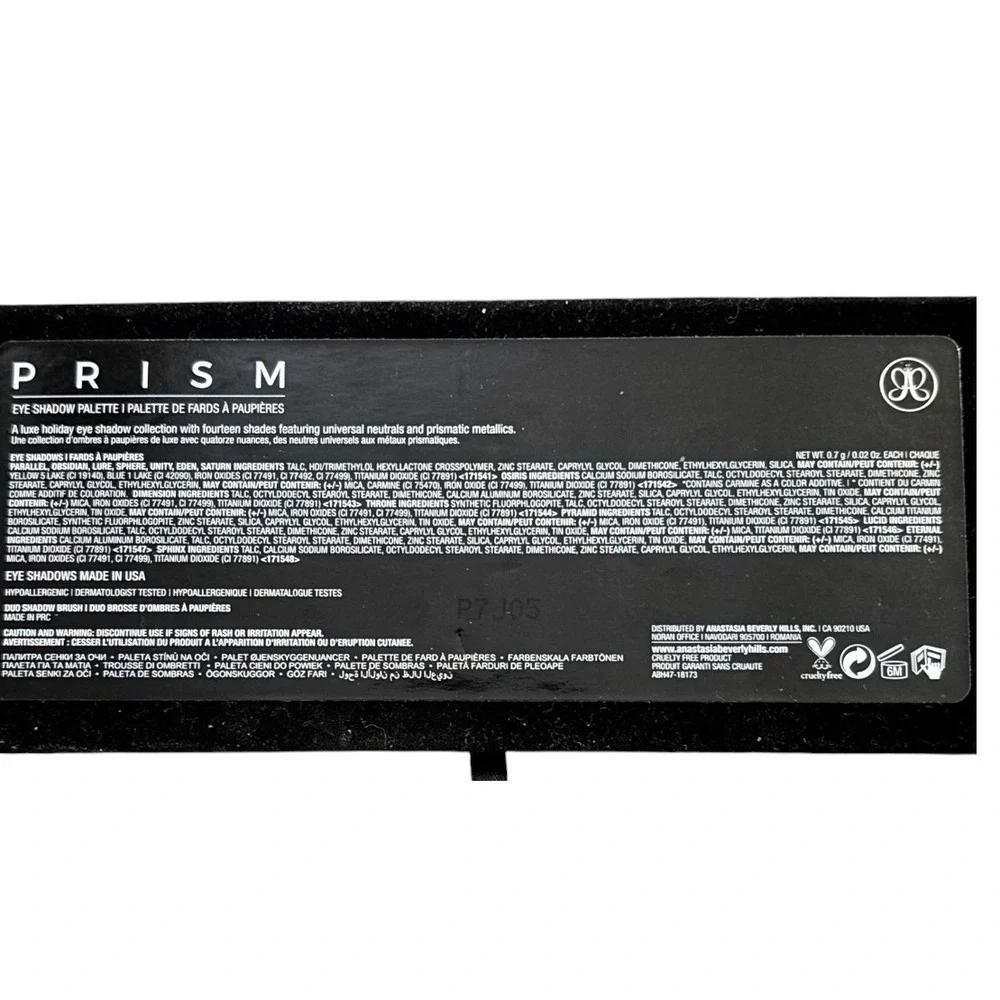Anastasia Beverly Hills Prism palette with brush